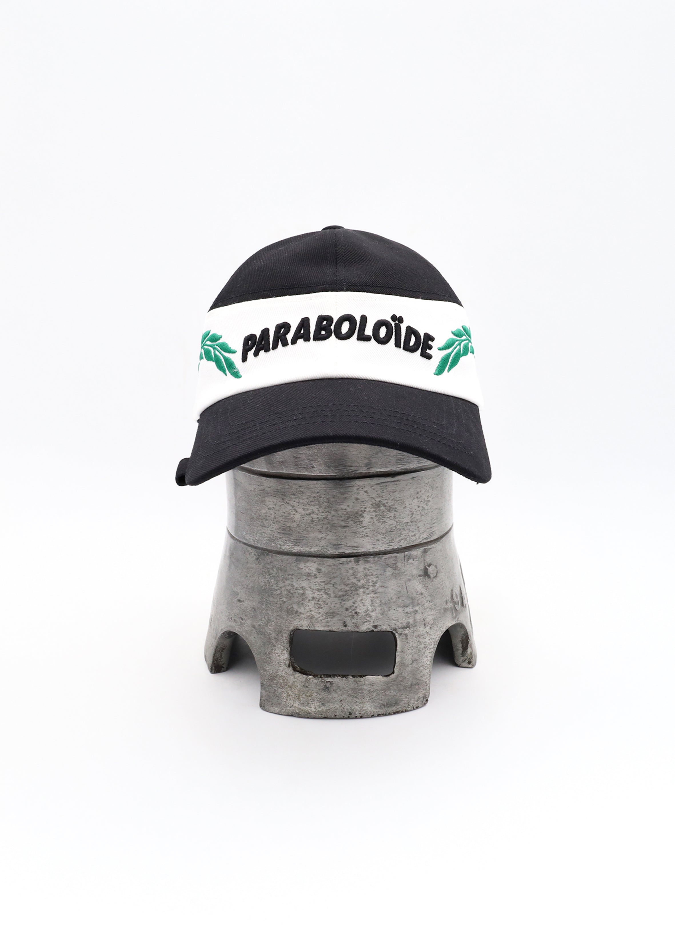 CAPS | PARABOLOIDE